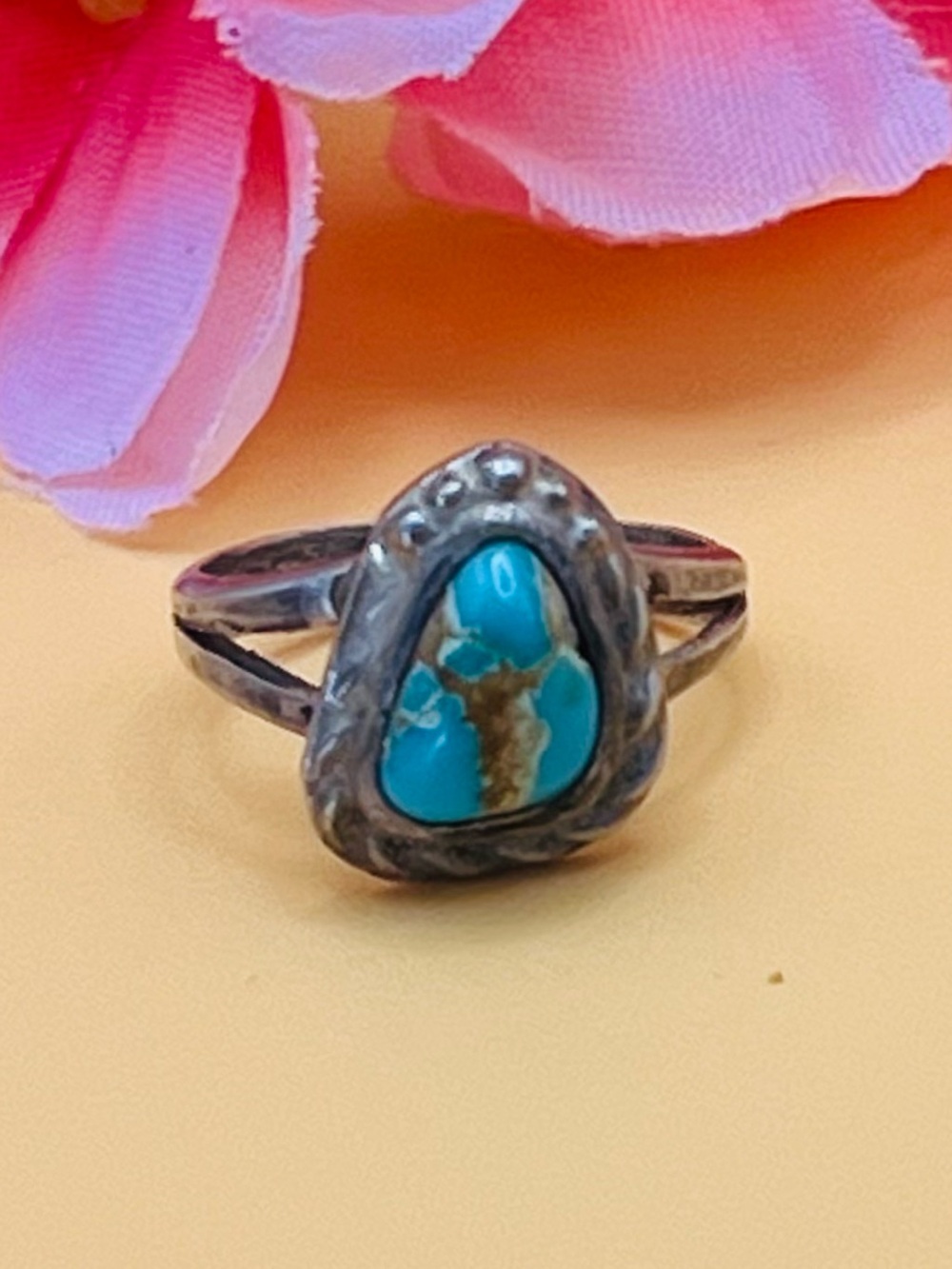 Vintage native Turquoise Silver Ring size 4